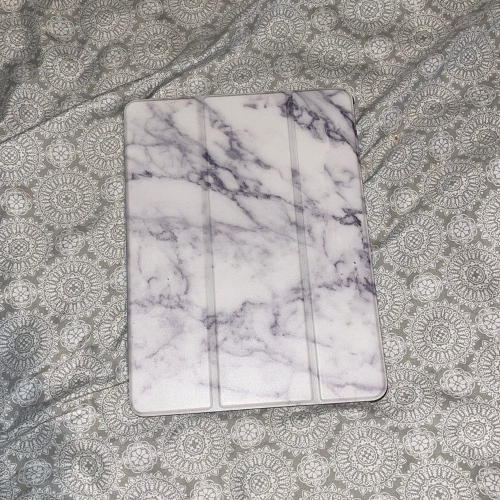 iPad 7th gen case